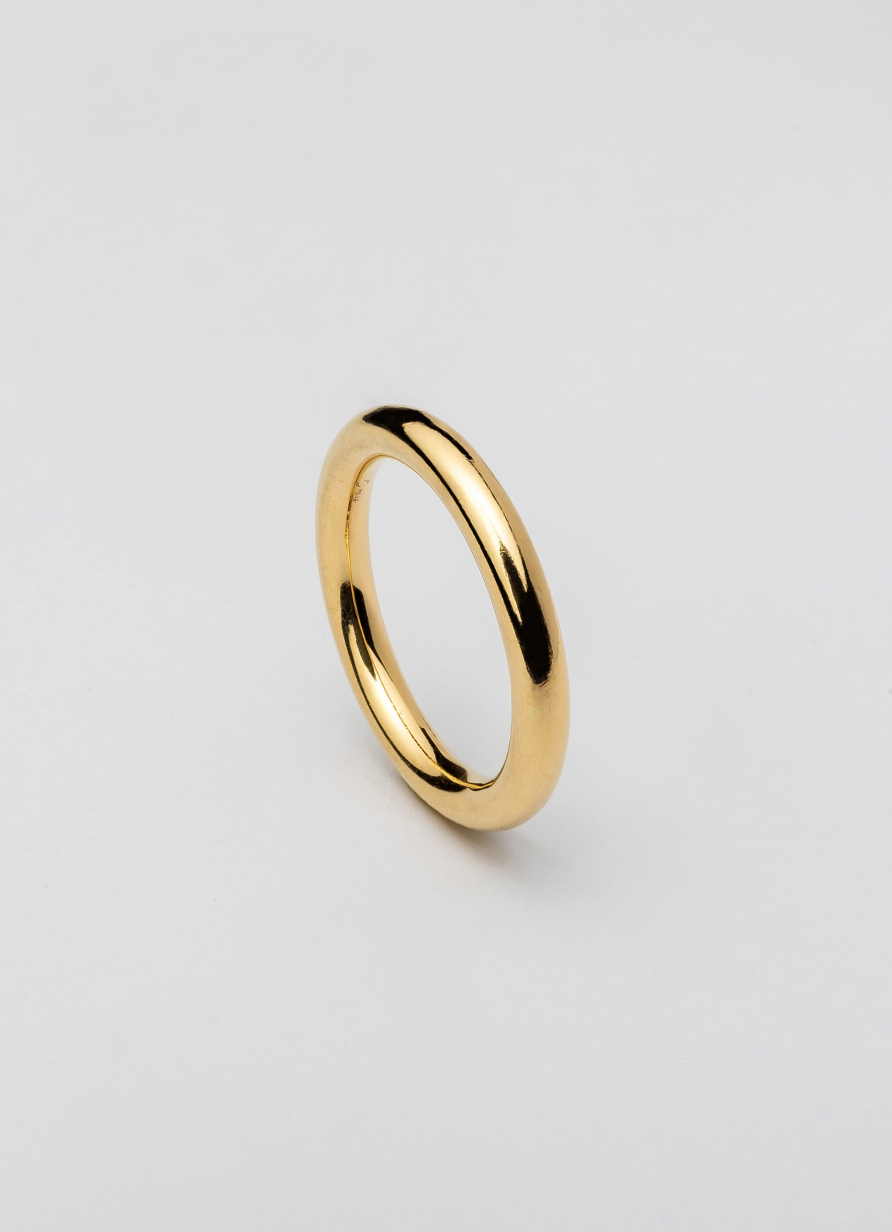 Solid gold 3mm round band